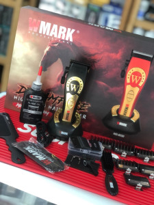 Planeta del barbero - maquina wmark 8030