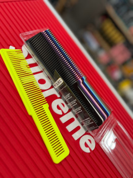 Planeta del barbero - Peinilla original whall