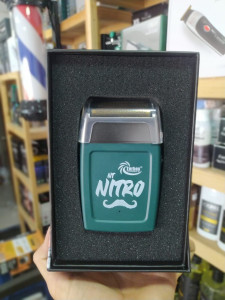 Planeta del barbero - maquina shaver nitro