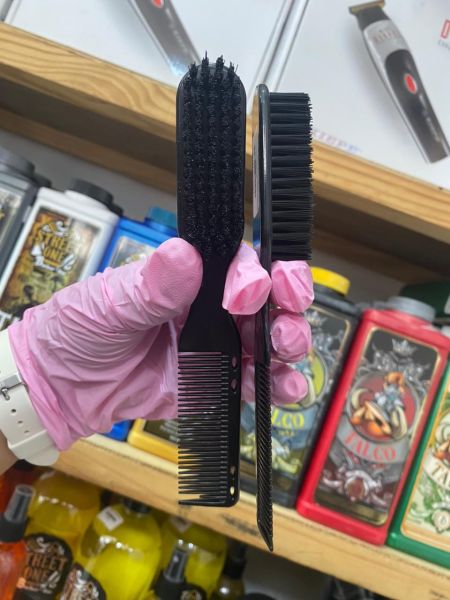 Planeta del barbero - Cepillo tipo peinilla